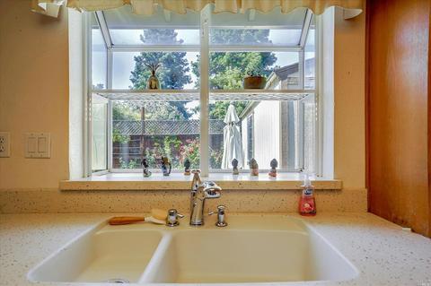 9317 Vinecrest Rd, Windsor, CA 95492 photo 9