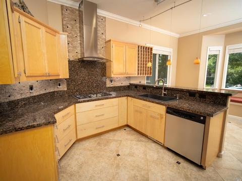 8234 Trione Cir, Windsor, CA 95492 photo 10