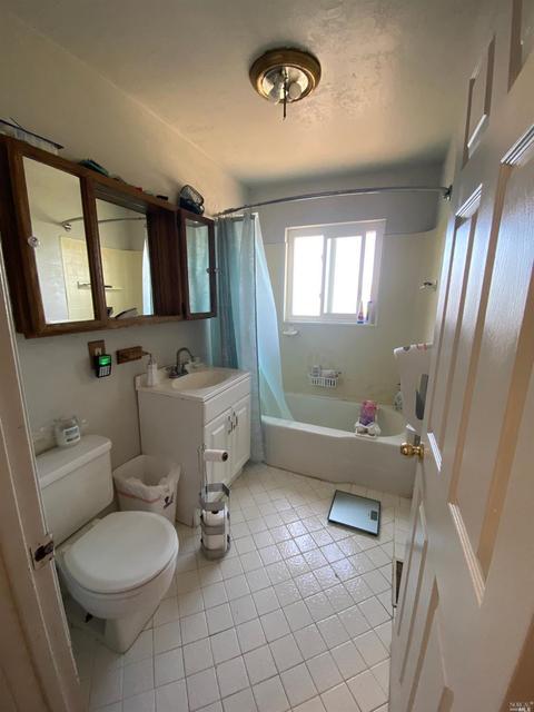 68 Victoria St, Vallejo, CA 94591 photo 9