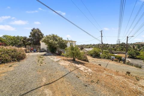 68 Victoria St, Vallejo, CA 94591 photo 3