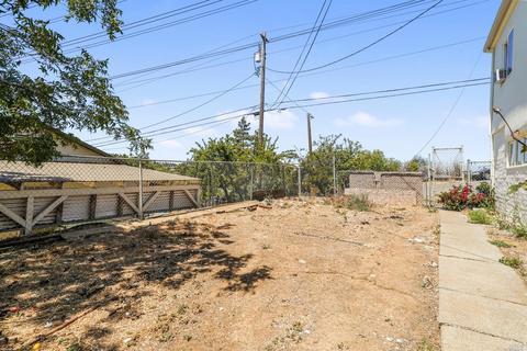 68 Victoria St, Vallejo, CA 94591 photo 27