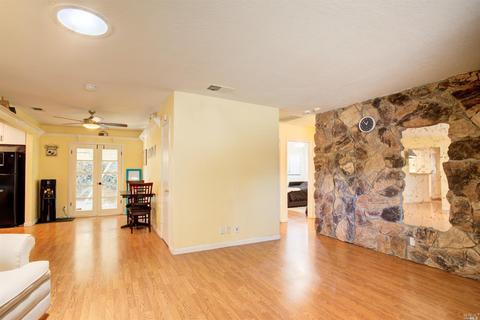 819 2nd St, Fairfield, CA 94533 photo 8