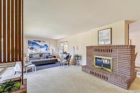 126 Winchell Ct, Vallejo, CA 94589 photo 5
