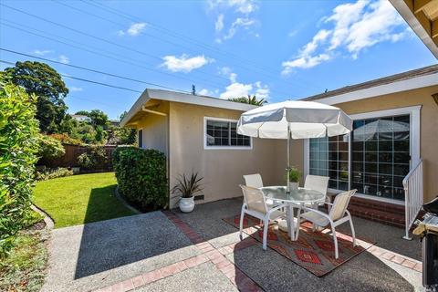 126 Winchell Ct, Vallejo, CA 94589 photo 23