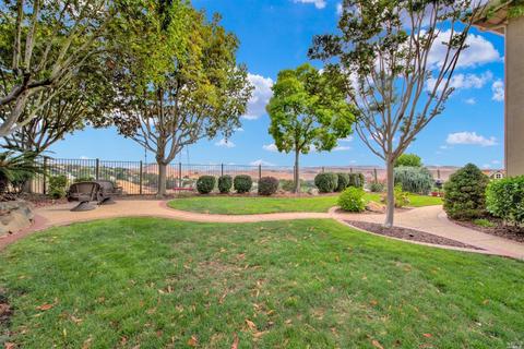 542 Watson Ct, Benicia, CA 94510 photo 3