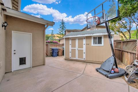542 Watson Ct, Benicia, CA 94510 photo 83