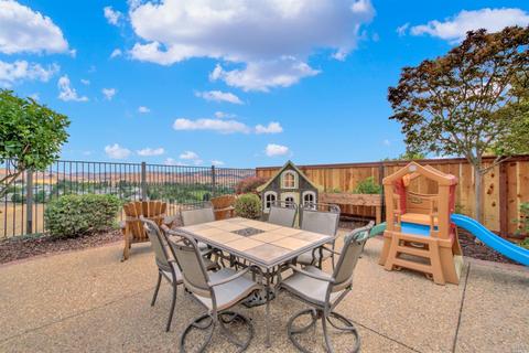 542 Watson Ct, Benicia, CA 94510 photo 72