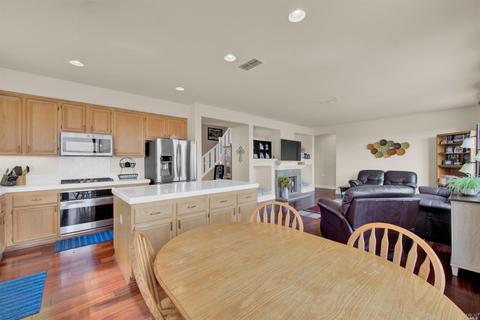 542 Watson Ct, Benicia, CA 94510 photo 31