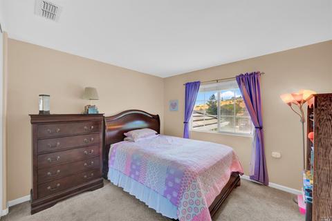 542 Watson Ct, Benicia, CA 94510 photo 47