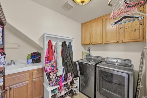 542 Watson Ct, Benicia, CA 94510 photo 45