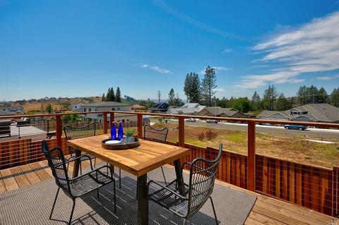 2017 Eagle Ct, Santa Rosa, CA 95403 photo 9
