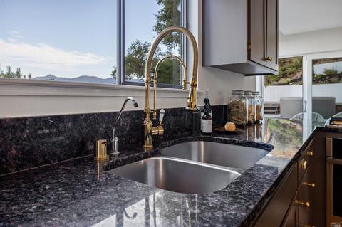 85 Ridge Rd, Fairfax, CA 94930 photo 7