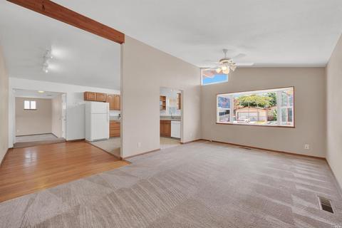 186 Deodara St, Vacaville, CA 95688 photo 9