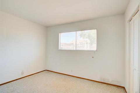 218 E Pacific Ave, Fairfield, CA 94533 photo 16