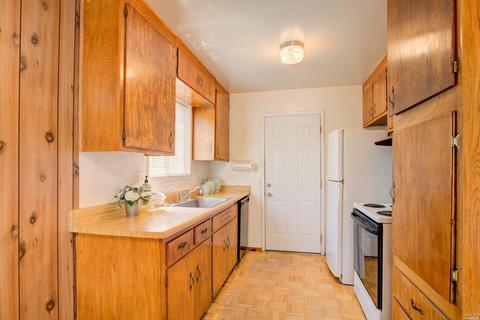 218 E Pacific Ave, Fairfield, CA 94533 photo 13