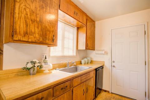 218 E Pacific Ave, Fairfield, CA 94533 photo 14