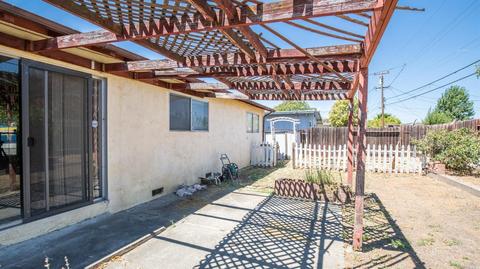 218 E Pacific Ave, Fairfield, CA 94533 photo 24