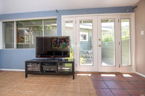 26 Gregory Dr, Fairfax, CA 94930 photo 27