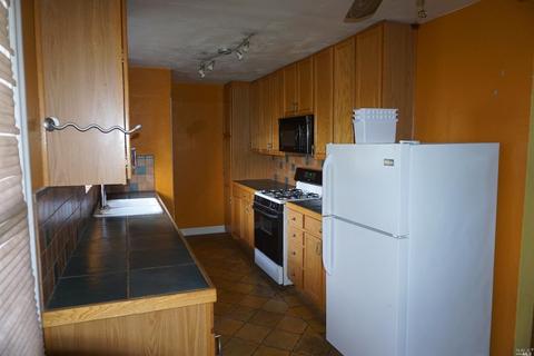 2545 Alameda St, Vallejo, CA 94590 photo 12