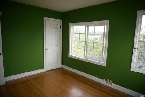 2545 Alameda St, Vallejo, CA 94590 photo 10