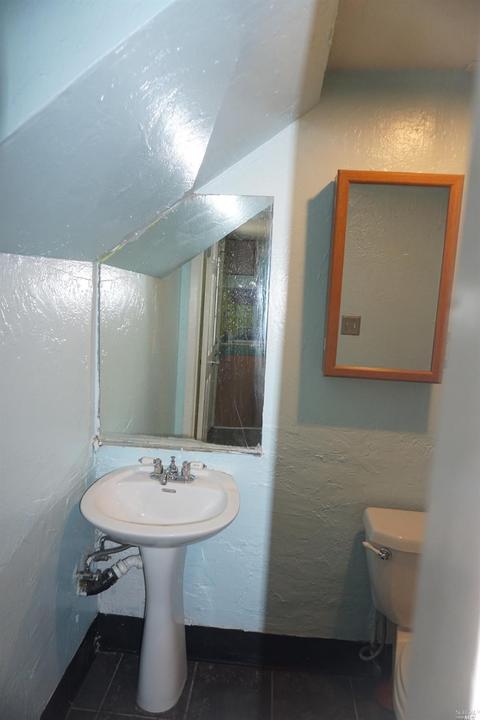 2545 Alameda St, Vallejo, CA 94590 photo 31