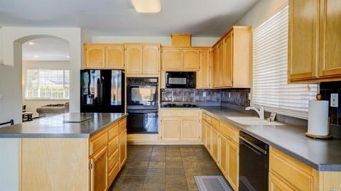 574 Ruby Dr, Vacaville, CA 95687 photo 13
