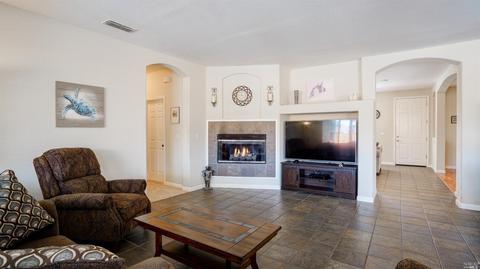 574 Ruby Dr, Vacaville, CA 95687 photo 18