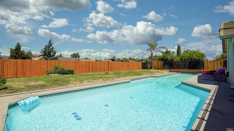 574 Ruby Dr, Vacaville, CA 95687 photo 40