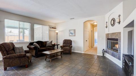 574 Ruby Dr, Vacaville, CA 95687 photo 17