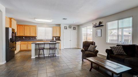 574 Ruby Dr, Vacaville, CA 95687 photo 16