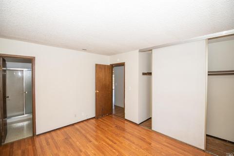 150 Elena Ct, Vallejo, CA 94589 photo 9