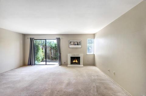 225 Second St E #17, Sonoma, CA 95476 photo 7