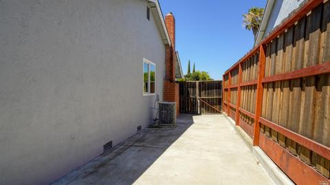 2356 Twain Ct, Fairfield, CA 94533 photo 29