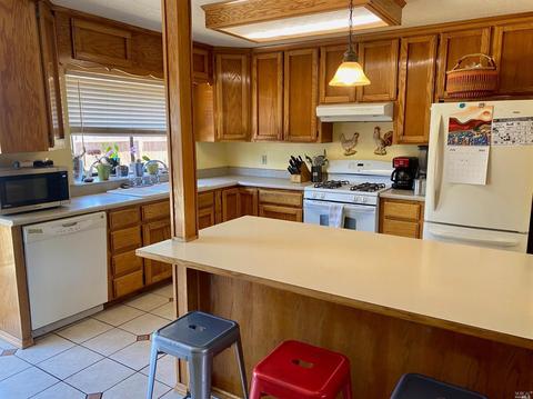 112 Thompson Ave, Ukiah, CA 95482 photo 4