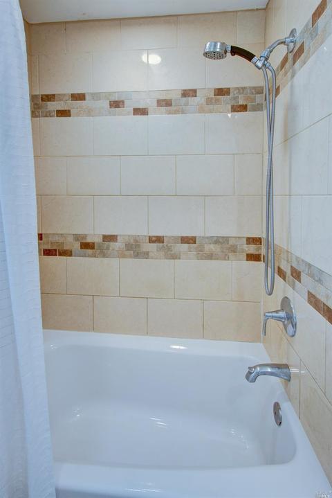 2039 Illinois St, Vallejo, CA 94590 photo 11