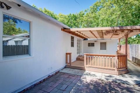 2039 Illinois St, Vallejo, CA 94590 photo 15