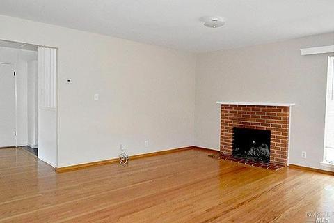 160 Mesa Verde St, Vallejo, CA 94589 photo 5