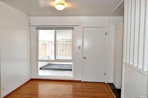 160 Mesa Verde St, Vallejo, CA 94589 photo 10