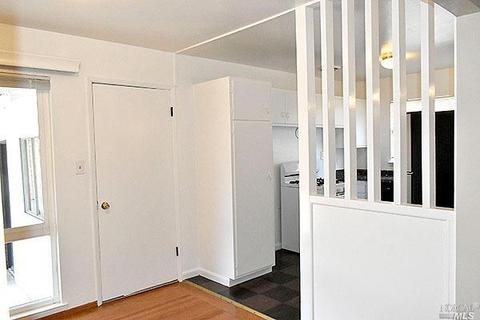 160 Mesa Verde St, Vallejo, CA 94589 photo 8