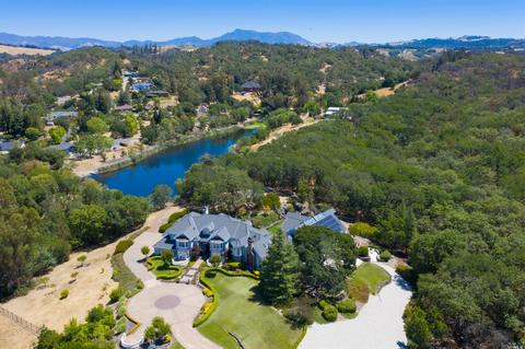 9988 Troon Ct, Windsor, CA 95492 photo 1