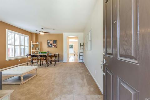 8513 Halley Ct, Windsor, CA 95492 photo 2