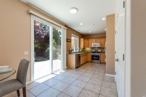 8513 Halley Ct, Windsor, CA 95492 photo 10