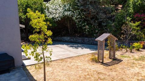 100 Begonia Ct, Vallejo, CA 94591 photo 6