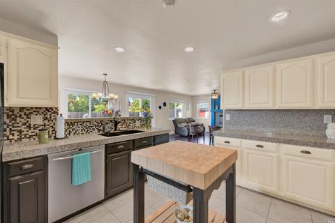 2811 Silver Fox Cir, Fairfield, CA 94534 photo 21
