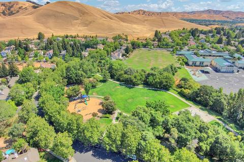 2811 Silver Fox Cir, Fairfield, CA 94534 photo 54