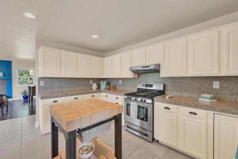 2811 Silver Fox Cir, Fairfield, CA 94534 photo 17