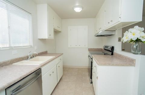 430 Mini Dr, Vallejo, CA 94589 photo 6
