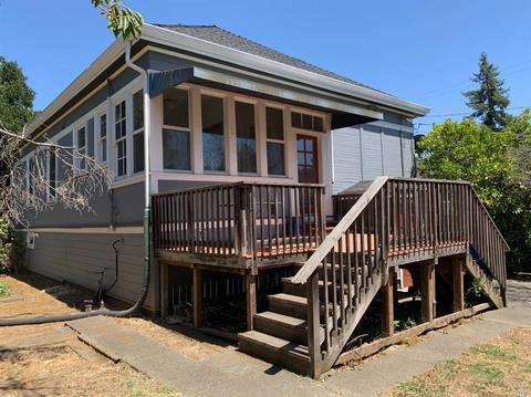 2105 Main St, Napa, CA 94559 photo 6
