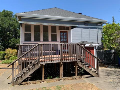 2105 Main St, Napa, CA 94559 photo 8