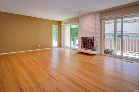607 Fleming Ave E, Vallejo, CA 94591 photo 8